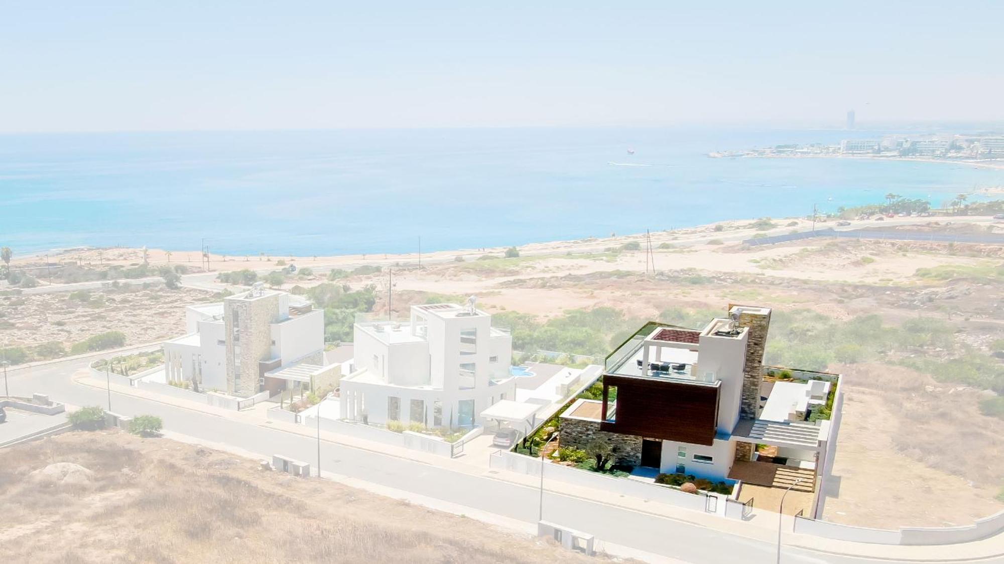 Love Bridge Seaview Villas 아이아 나파 외부 사진